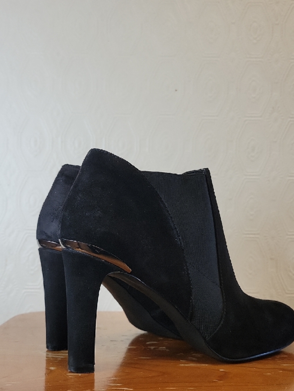 Tahari Black Suede Ankle Bootie‎ - US 8 — Silver Cutout Heel - Sleek Dress Boot - Picture 3 of 11